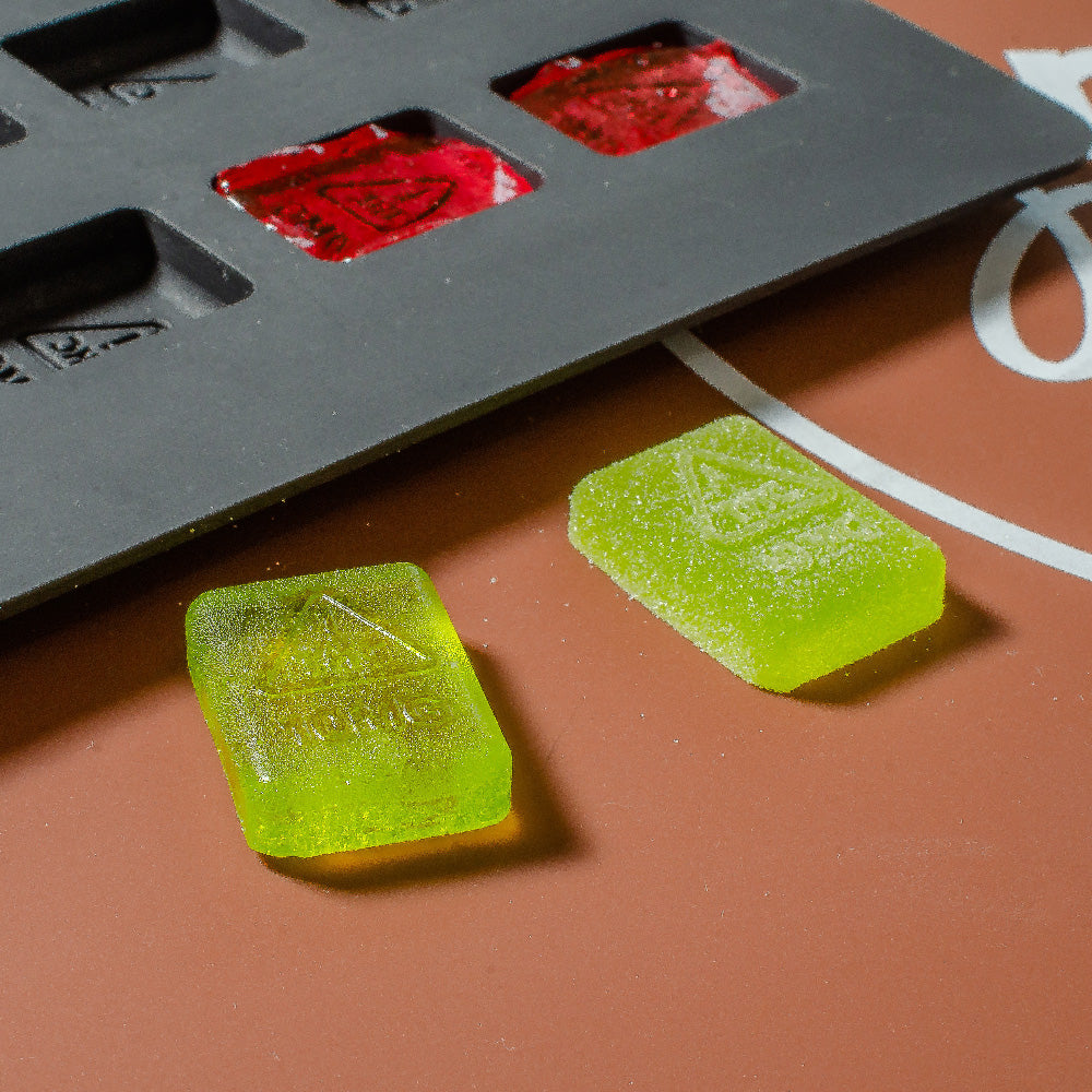 Mini square with candy