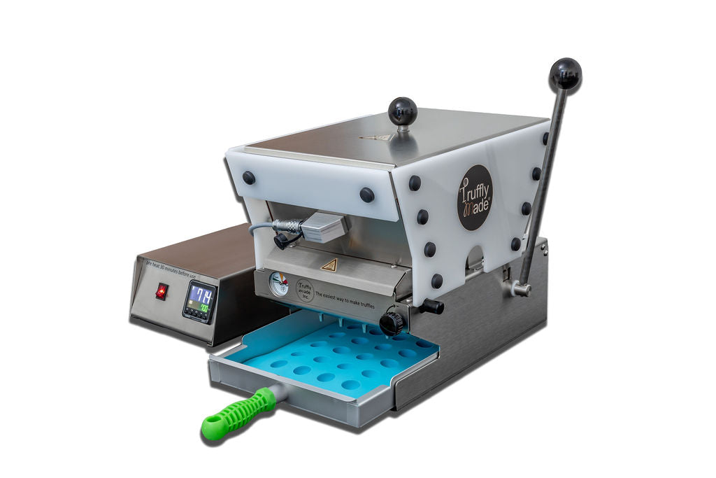 *BUNDLE DEAL*  Compact 3L Depositor + 30 Molds