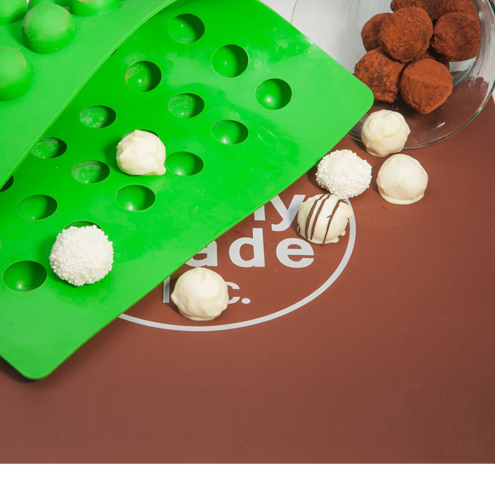 Square Caramel Molds 40-Cavity Chocolate Truffles Candy Molds